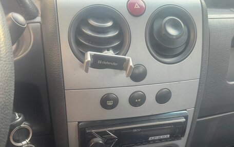 Citroen Berlingo II рестайлинг, 2011 год, 700 000 рублей, 9 фотография