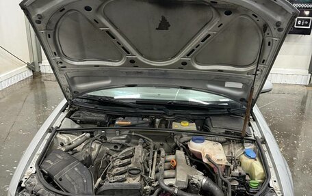 Audi A4, 2004 год, 499 999 рублей, 14 фотография