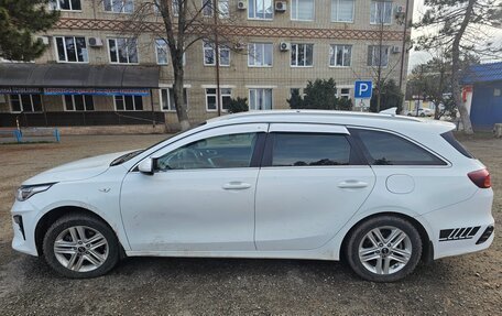 KIA cee'd III, 2019 год, 1 700 000 рублей, 4 фотография