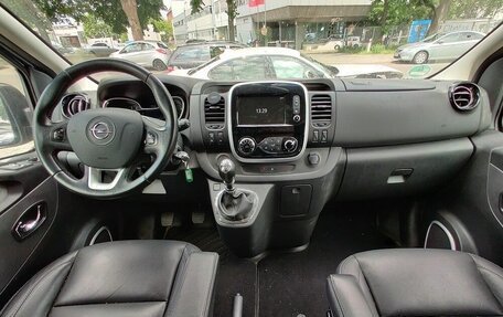 Opel Vivaro B, 2018 год, 2 700 000 рублей, 9 фотография