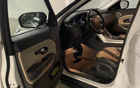 Land Rover Range Rover Evoque I, 2013 год, 2 100 000 рублей, 22 фотография