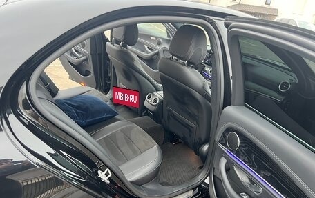 Mercedes-Benz E-Класс, 2020 год, 4 100 000 рублей, 10 фотография