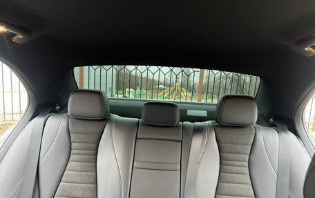 Mercedes-Benz E-Класс, 2020 год, 4 100 000 рублей, 17 фотография