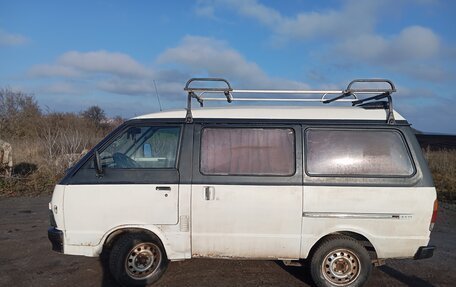 Nissan Vanette II, 1993 год, 170 000 рублей, 4 фотография