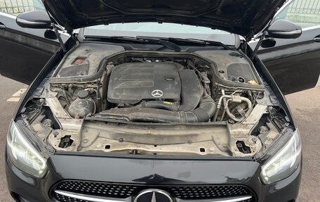 Mercedes-Benz E-Класс, 2020 год, 4 100 000 рублей, 14 фотография