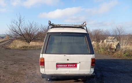 Nissan Vanette II, 1993 год, 170 000 рублей, 2 фотография