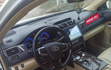 Toyota Camry, 2015 год, 1 780 000 рублей, 7 фотография