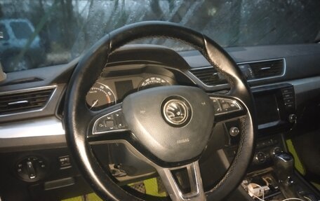 Skoda Superb III рестайлинг, 2016 год, 1 050 000 рублей, 15 фотография