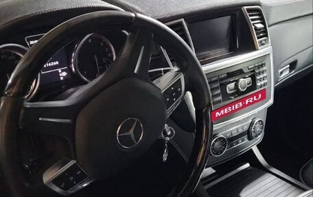 Mercedes-Benz M-Класс, 2012 год, 1 850 000 рублей, 3 фотография