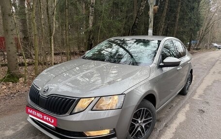 Skoda Octavia, 2019 год, 2 100 000 рублей, 2 фотография