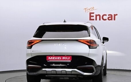 KIA Sportage IV рестайлинг, 2022 год, 2 580 000 рублей, 4 фотография