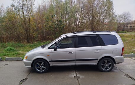 Hyundai Trajet I рестайлинг, 2002 год, 550 000 рублей, 1 фотография