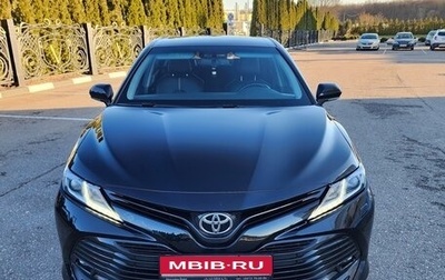 Toyota Camry, 2019 год, 2 740 000 рублей, 1 фотография