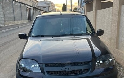 Chevrolet Niva I рестайлинг, 2011 год, 550 000 рублей, 1 фотография