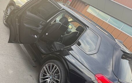 BMW X7, 2019 год, 7 777 777 рублей, 4 фотография