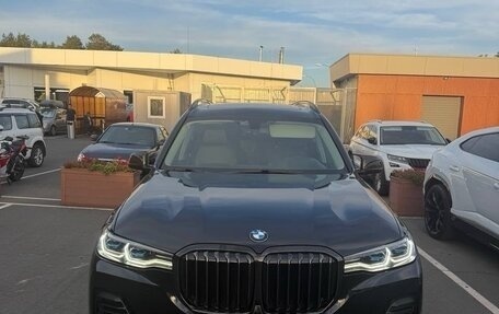 BMW X7, 2019 год, 7 777 777 рублей, 6 фотография