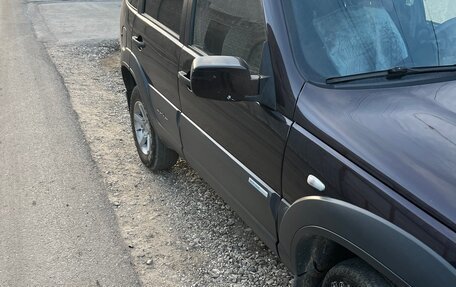 Chevrolet Niva I рестайлинг, 2011 год, 550 000 рублей, 5 фотография