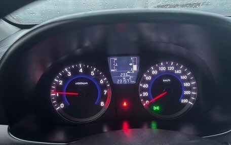 Hyundai Solaris II рестайлинг, 2016 год, 800 000 рублей, 3 фотография