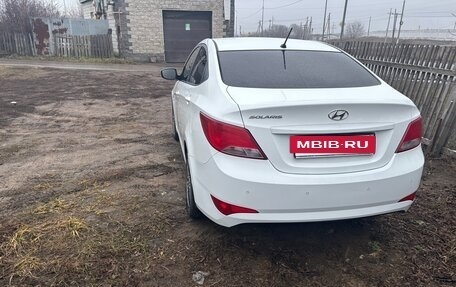 Hyundai Solaris II рестайлинг, 2016 год, 800 000 рублей, 7 фотография