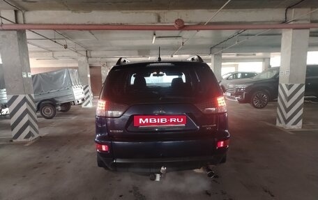 Mitsubishi Outlander III рестайлинг 3, 2011 год, 850 000 рублей, 8 фотография