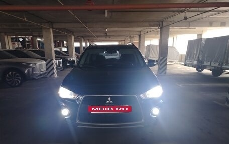 Mitsubishi Outlander III рестайлинг 3, 2011 год, 850 000 рублей, 15 фотография