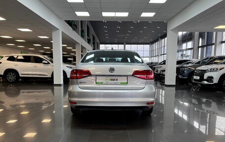 Volkswagen Jetta VI, 2015 год, 895 000 рублей, 4 фотография