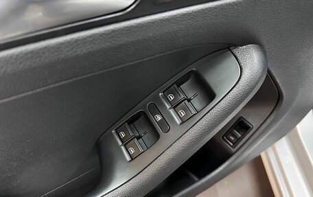 Volkswagen Jetta VI, 2015 год, 895 000 рублей, 16 фотография