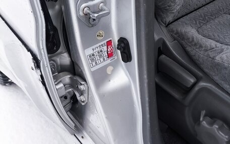 Suzuki Escudo III, 2002 год, 970 000 рублей, 21 фотография