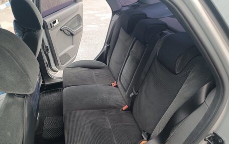 Ford Focus II рестайлинг, 2006 год, 393 000 рублей, 16 фотография