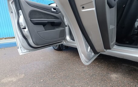 Ford Focus II рестайлинг, 2006 год, 393 000 рублей, 18 фотография