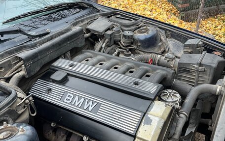 BMW 5 серия, 1992 год, 450 000 рублей, 15 фотография