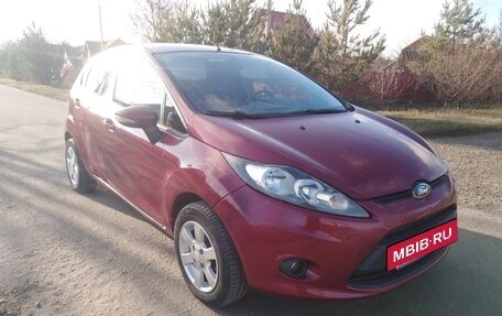 Ford Fiesta, 2010 год, 560 000 рублей, 3 фотография