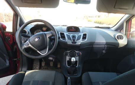 Ford Fiesta, 2010 год, 560 000 рублей, 9 фотография