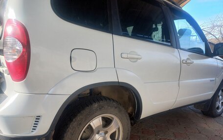 Chevrolet Niva I рестайлинг, 2012 год, 670 000 рублей, 12 фотография