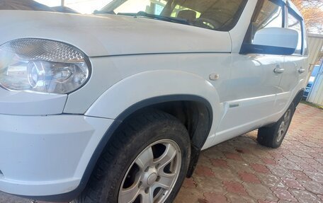 Chevrolet Niva I рестайлинг, 2012 год, 670 000 рублей, 9 фотография