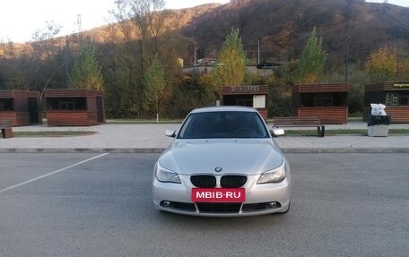 BMW 5 серия, 2004 год, 1 066 666 рублей, 2 фотография