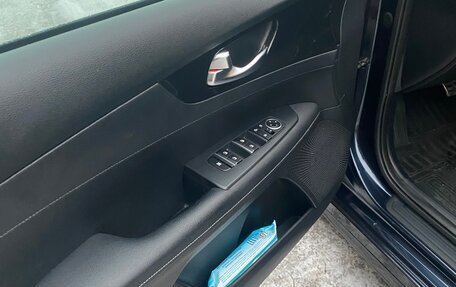 KIA Cerato IV, 2019 год, 1 768 000 рублей, 7 фотография