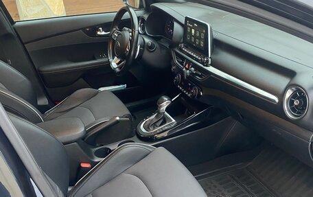 KIA Cerato IV, 2019 год, 1 768 000 рублей, 12 фотография