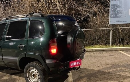 Chevrolet Niva I рестайлинг, 2004 год, 300 000 рублей, 4 фотография