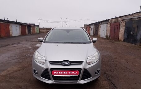 Ford Focus III, 2013 год, 700 000 рублей, 2 фотография