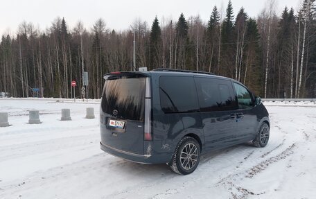 Hyundai Staria, 2022 год, 6 500 000 рублей, 5 фотография