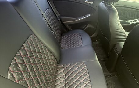 Hyundai Solaris II рестайлинг, 2015 год, 1 300 000 рублей, 9 фотография