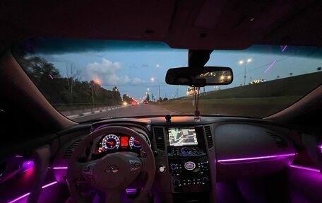 Infiniti FX II, 2010 год, 1 650 000 рублей, 8 фотография