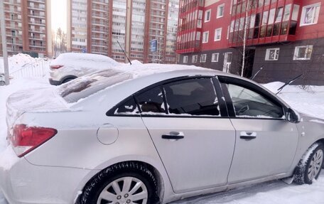 Chevrolet Cruze II, 2013 год, 600 000 рублей, 10 фотография