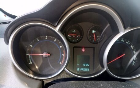 Chevrolet Cruze II, 2013 год, 600 000 рублей, 13 фотография