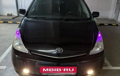 Toyota Prius, 2007 год, 900 000 рублей, 3 фотография