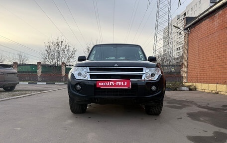 Mitsubishi Pajero IV, 2014 год, 2 750 000 рублей, 2 фотография