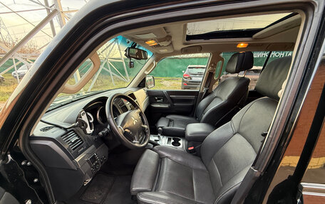 Mitsubishi Pajero IV, 2014 год, 2 750 000 рублей, 10 фотография