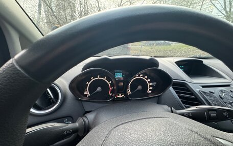 Ford Fiesta, 2016 год, 800 000 рублей, 11 фотография