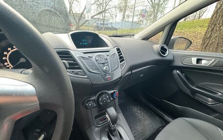 Ford Fiesta, 2016 год, 800 000 рублей, 13 фотография